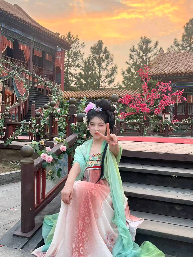 阿丽米热
